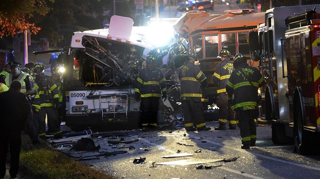 Srka autobus v Baltimoru (1. listopadu 2016)