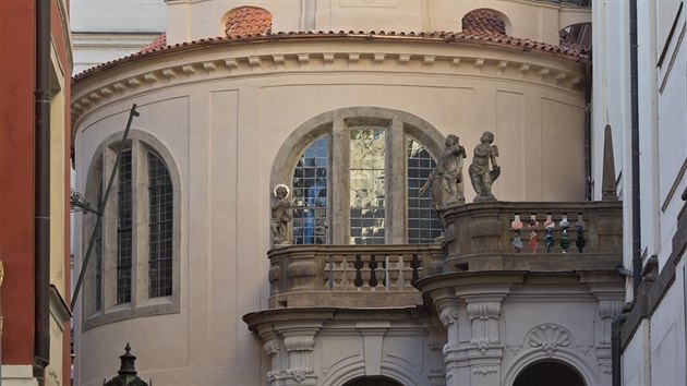 Vlask kaple Nanebevzet Panny Marie v Karlov ulici v centru Prahy prochz rekonstrukc (1.11.2016).