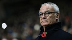 Kou Leicesteru Claudio Ranieri pi utkání Ligy mistr v Kodani.