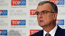 Předseda TOP 09 Miroslav Kalousek na tiskové konferenci Předseda TOP 09 Miroslav Kalousek na tiskové konferenci