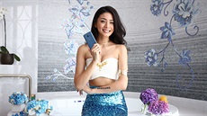 Samsung Galaxy S7 edge v barvě Coral Blue Samsung Galaxy S7 edge v barvě Coral Blue