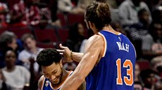 Derrick Rose (vlevo) a Joakim Noah se radují, svj nový tým New York dovedli k...