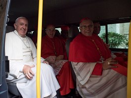 Pape Frantiek uvedl do funkce 17 nových kardinál, se kterými se pak vydal za...