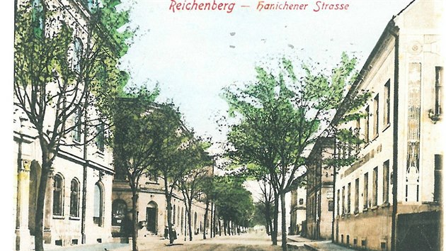 Hanychovsk ulice v roce 1910, vpravo hostinec Gross Reichenberg.