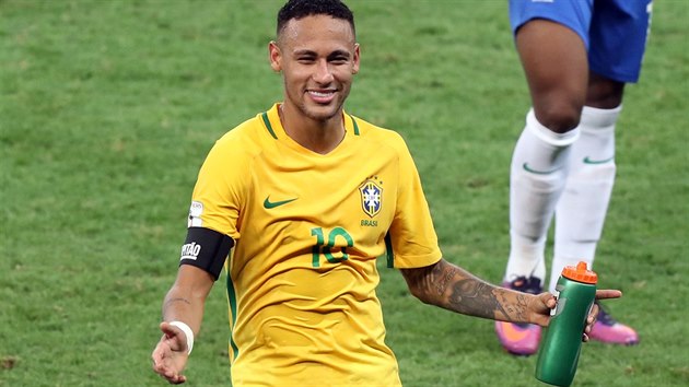 Spokojen smv na tvi brazilskho kapitna Neymara hovo za ve. Jeho tm porazil Argentinu jasn 3:0.