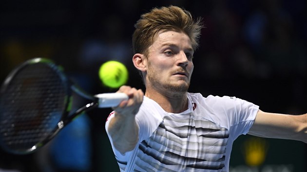 Belgick nhradnk David Goffin v duelu s Novakem Djokoviem.