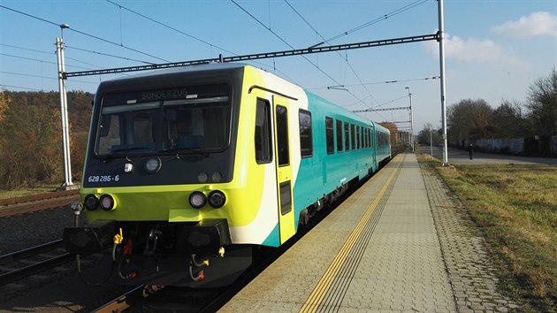 Arriva koupila v lt v Nmecku od svho majitele, nmeckch sttnch drah Deutsche Bahn dal tyi motorov jednotky, kter se vyrbly v letech 1986-1989 v nmeck spolenosti Duewag.