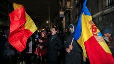 Studenti protestují proti zvolení Igora Dodona za prezidenta (14.11.2016).