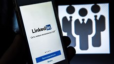LinkedIn LinkedIn