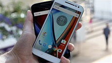 Moto G4 a Moto G4 Plus Moto G4 a Moto G4 Plus