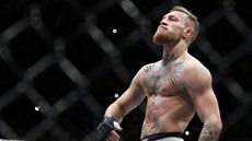 Conor McGregor zvítzil v zápase o titul v lehké váze UFC.