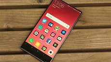 Nové Xiaomi Mi Mix, jehož představení se před dvěma týdny stalo velkým... Nové Xiaomi Mi Mix, jehož představení se před dvěma týdny stalo velkým...