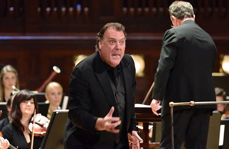 Bryn Terfel na koncert v Obecním dom