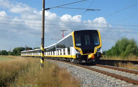 Vlaky metra spolenosti Hitachi Rail pro peruánské hlavní msto Lima se testují...