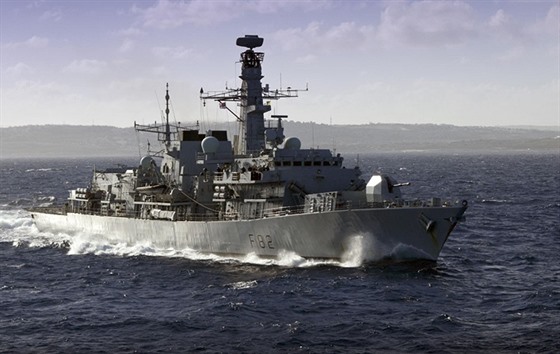 Tináct britských fregat, jako napíklad na snímku zachycená HMS Somerset, jsou píkladem lodí, kterým vbrzku skoní ivotnost.