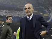 Trenr Interu Miln Stefano Pioli ped mstskm derby proti AC v italsk lize.