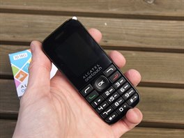 Alcatel 1016G je jedním z nejobyejnjích mobilních telefon na eském trhu....