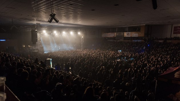 Winter Masters of Rock vyprodal zlnskou sportovn halu, dorazilo 3500 nvtvnk.