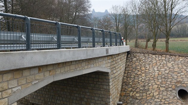 Rekonstrukce silnice z Borku do Troskovic pila Libereck kraj na 42 milon korun.