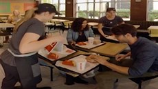 McDonald's s obsluhou McDonald's s obsluhou