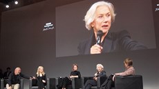 Zleva Peter Lindbergh, Nicole Kidmanová,  Uma Thurmanová a Helen Mirrenová na...