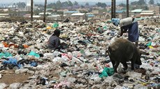 Největší keňský slum Kibera. Největší keňský slum Kibera.