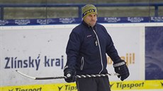 Martin Hamrlík na tréninku hokejist Zlína.