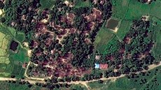 Takto vypadá vesnice podle satelitních snímk nyní (25. listopadu 2016).