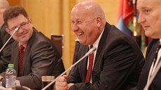 Oldřich Bubeníček při svém nynějším zvolení hejtmanem. Oldřich Bubeníček při svém nynějším zvolení hejtmanem.
