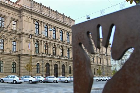Ústavní soud v Brn zamítl stínost T-Mobilu na rozhodnutí soudu nií instance