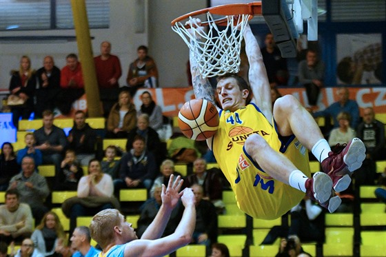 Ladislav Pecka z Ústí nad Labem parádn zasmeoval do koe.