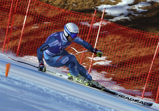 Norský lya Kjetil Jansrud na trati superobího slalomu ve Val d'Isere.