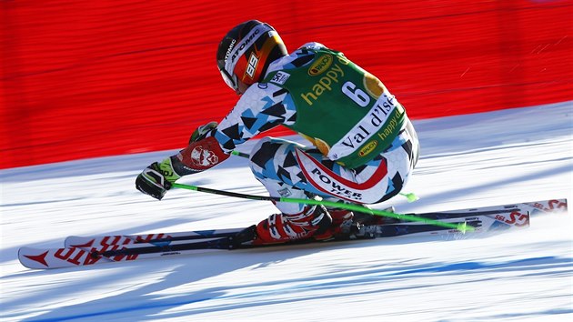 Marcel Hirscher v obm slalomu ve Val dIsere.