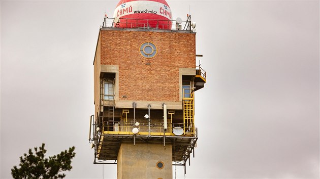 Specifickou podobu ve navrhl architekt Karel Hubek, mimo jin autor hotelu s vyslaem na Jetdu. (7. prosince 2016)