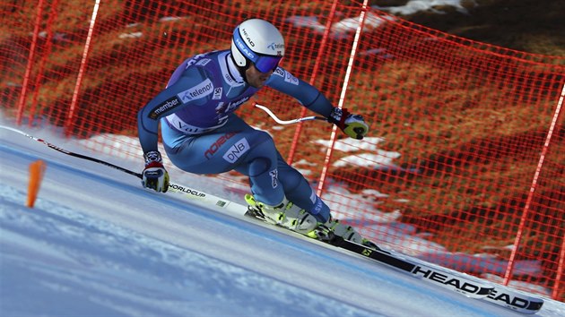 Norsk lya Kjetil Jansrud na trati superobho slalomu ve Val d'Isere.