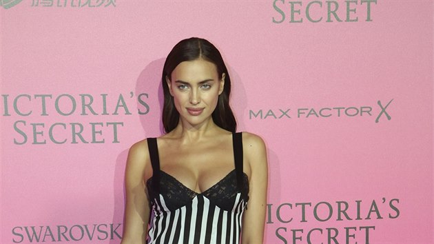 Irina aikov na afterparty pehldky Victorias Secret (Pa, 30. listopadu 2016)