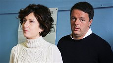 Italský premiér Matteo Renzi s manelkou hlasovali nedaleko Florencie (4....