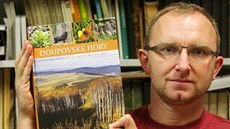 Jedním z autorů knihy Doupovské hory je Jan Matějů, absolvent Přírodovědecké... Jedním z autorů knihy Doupovské hory je Jan Matějů, absolvent Přírodovědecké...