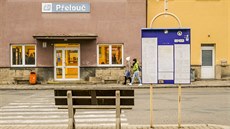 Na nový přestupní terminál u železniční stanice obyvatelé Přelouče čekají více... Na nový přestupní terminál u železniční stanice obyvatelé Přelouče čekají více...