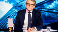 Petr Robejšek ukázal v diskusním pořadu Rozstřel na iDNES.tv vyznamenání, které... Petr Robejšek ukázal v diskusním pořadu Rozstřel na iDNES.tv vyznamenání, které...