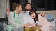 V programu festivalu Ost-ra-var nechybí ani hra Divoká kachna Komorní scény... V programu festivalu Ost-ra-var nechybí ani hra Divoká kachna Komorní scény...