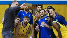 Vítzné selfie ústeckých basketbalist.