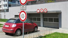 Vaše parkovací místo může vydělávat, když ho zrovna nevyužíváte. Vaše parkovací místo může vydělávat, když ho zrovna nevyužíváte.