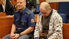 Obalovaný Anatolij Kupnvi ped chomutovským  soudem.