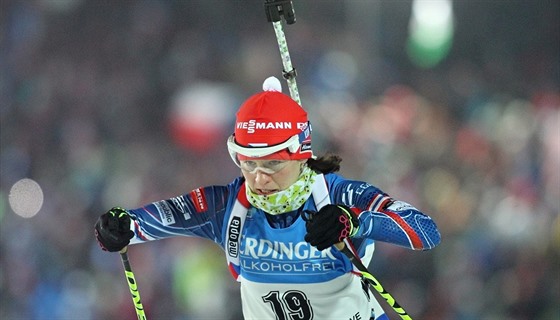 Veronika Vítková na trati sprintu v Novém Mst na Morav.