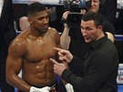 Britsk boxer Anthony Joshua obhjil titul profesionlnho mistra svta tk...