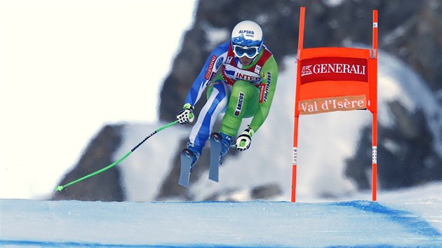 Slovinsk lyaka Ilka tuhecov na trati sjezdu ve Val d'Isere.