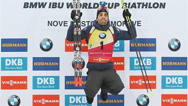 Martin Fourcade si uv tet triumf v Novm Mst na Morav. Byl nejlep i v zvod s hromadnm startem.