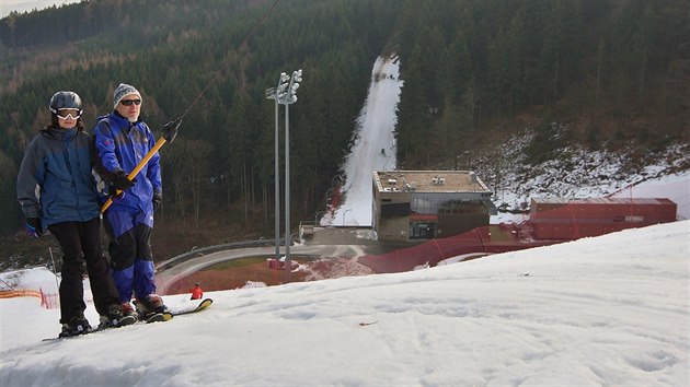 Lyai v arelu Severk v Jizerskch horch (10. prosince 2016).