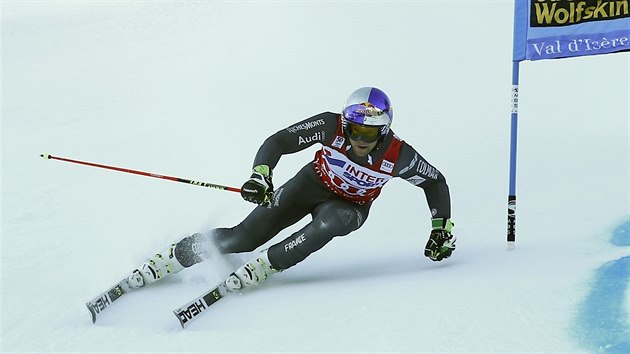 Alexis Pinturault v obm slalomu ve Val d'Isere.